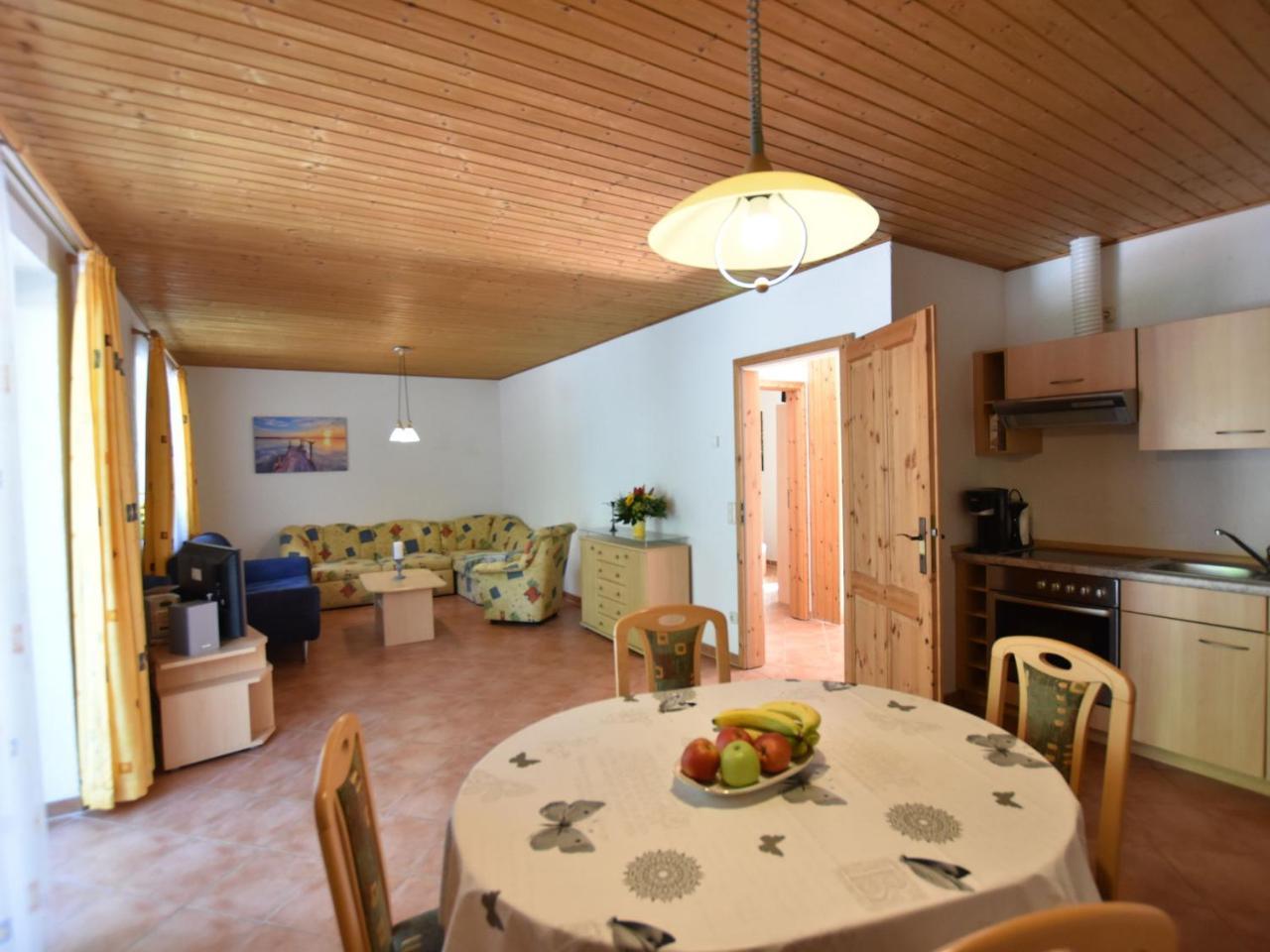 Farm Holiday Home In Damshagen With Garden Klutz Eksteriør billede